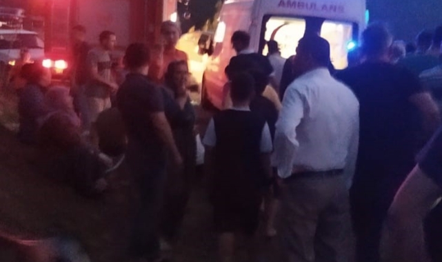 Adana'da otomobil uçurumdan yuvarlandı: 5 yaralı