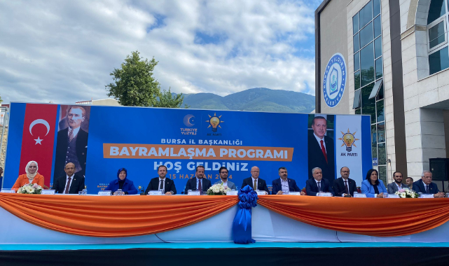 AK Parti Bursa teşkilatı bayramlaştı!