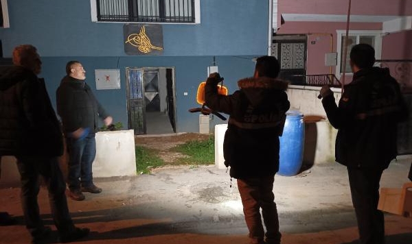 Babasını öldürdüğü davada şikayetçi olmadılar!