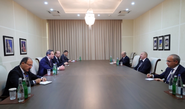 Bakan Bayraktar Azerbaycan Cumhurbaşkanı Aliyev ile buluştu