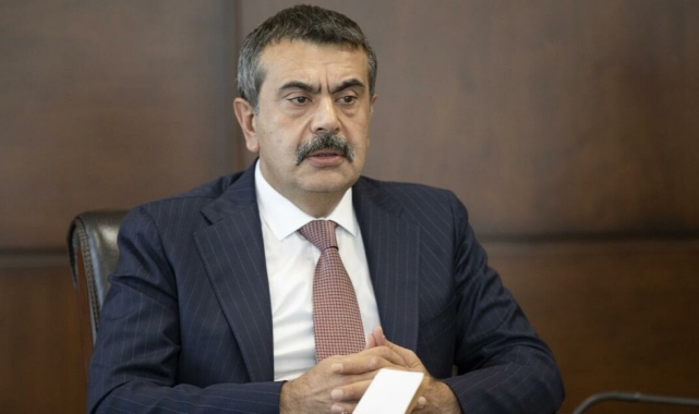 Bakan Tekin'den müfredat açıklaması