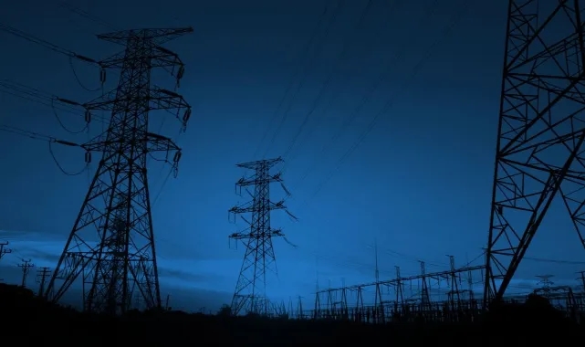 Balkanlar'da birçok ülke elektriksiz kaldı!