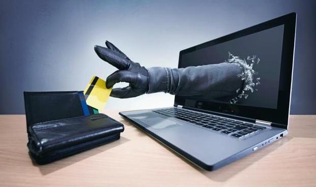 "Bankadan arıyoruz" dediler: 5 milyon TL dolandırdılar!
