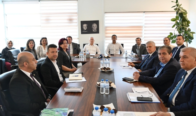 Başkan Bozbey'den Gemlik Belediyesi'ne ziyaret
