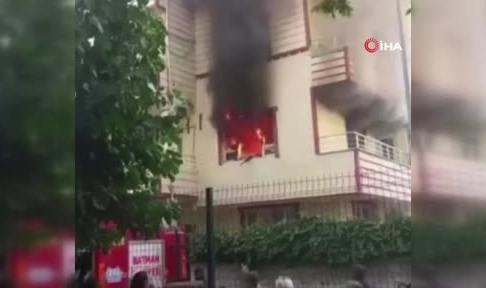 Batman’da ev yangını