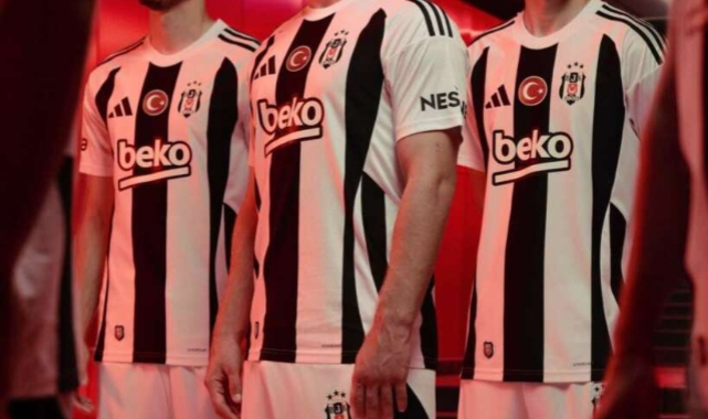 Beşiktaş, iç saha formasını tanıttı