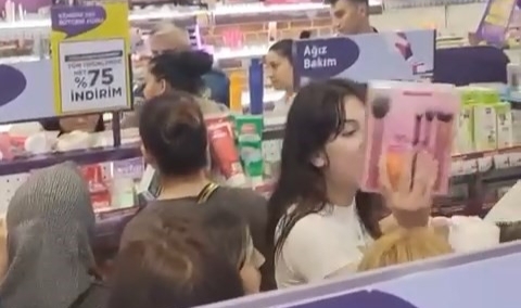 Bursa'da alışveriş çılgınlığı