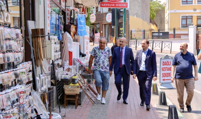 Bursa Valisi sokağa indi!