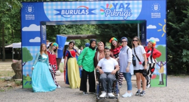 Burulaş ailesi piknikte buluştu