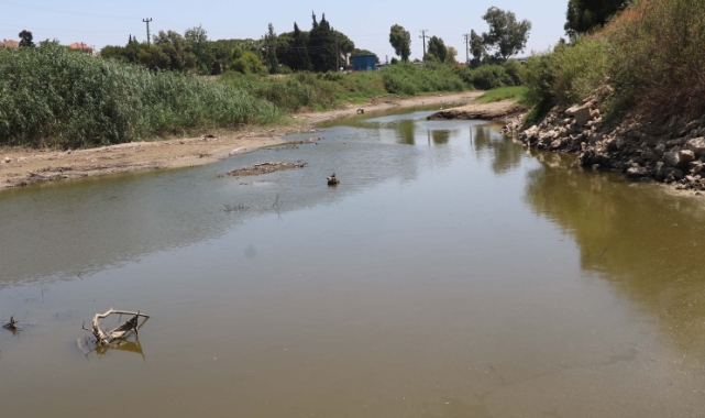 Batı Anadolu'nun en büyük nehrinde kuraklık tehlikesi