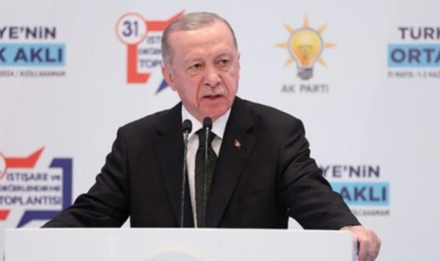 Cumhurbaşkanı Erdoğan'dan yeni anayasa mesajı!