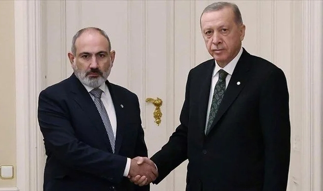 Cumhurbaşkanı Erdoğan, Ermenistan Başbakanı Paşinyan ile telefonda görüştü