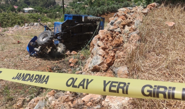 Devrilen patpatın altında kalan adam hayatını kaybetti