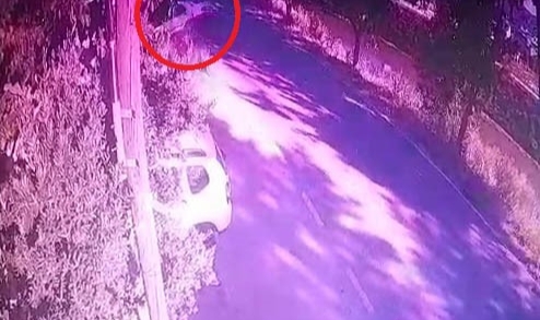 Direksiyon hakimiyetini kaybedince dereye uçtu!