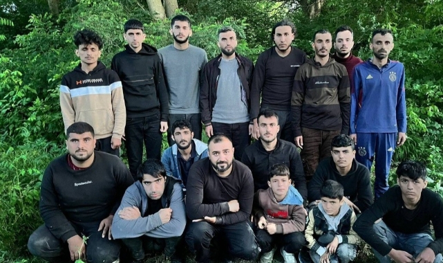Edirne'de 17 düzensiz göçmen yakalandı