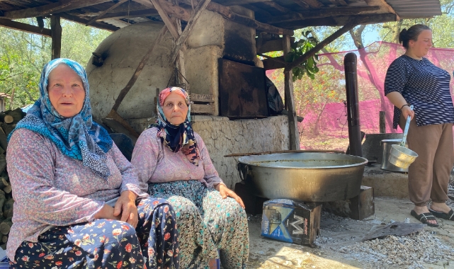 Göllüce'de geleneksel 'Dede çorbası' zamanı