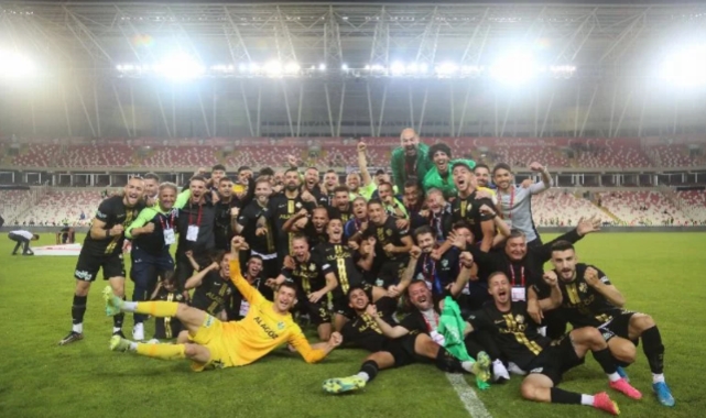 Iğdır FK, Trendyol 1. Lig'e yükseldi