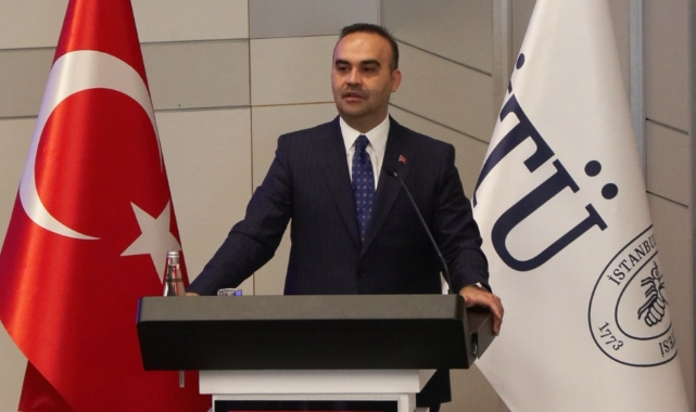 Bakan Kacır: Türkiye'nin 10 yıllık hedefleri var