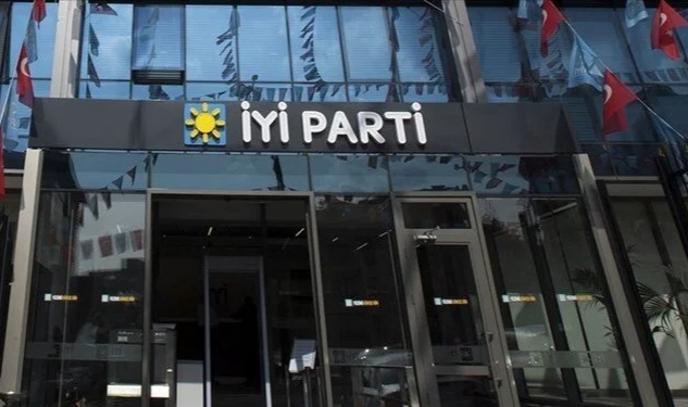 İYİ Parti’de bir istifa daha