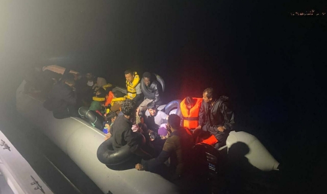 İzmir'de 40 düzensiz göçmen yakalandı