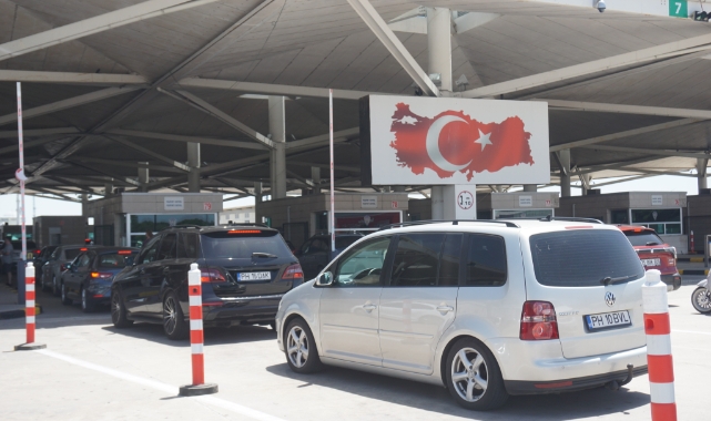 Kapıkule'de gurbetçi yoğunluğu başladı!