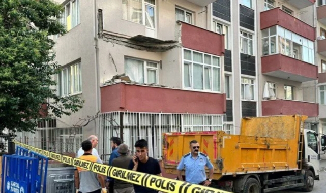 Kartal'da balkon çöktü: bina tahliye edildi