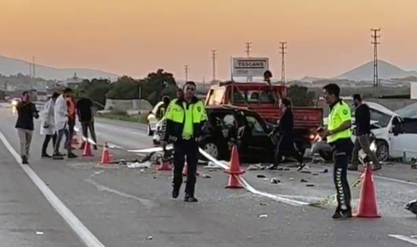 Konya'da korkunç kaza! 4 ölü, 2 bebek yaralı