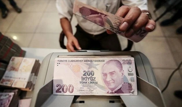 Kur korumalı mevduattan çıkış sürdü