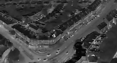 Londra'nın kalbinde termal kameralı dronla kenevir çiftliği bulundu