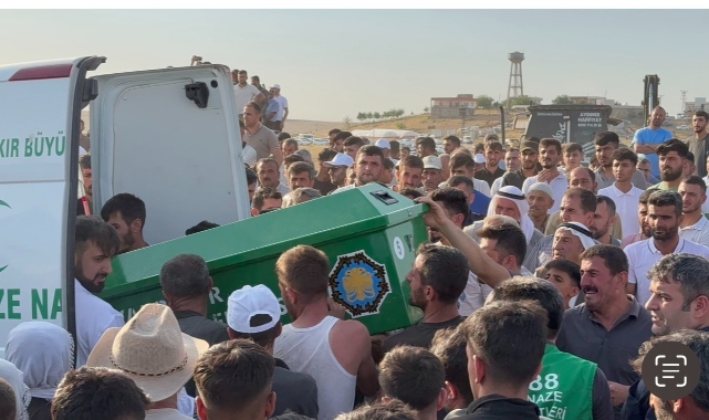 Mardin’deki yangında hayatını kaybeden 8 vatandaş defnedildi
