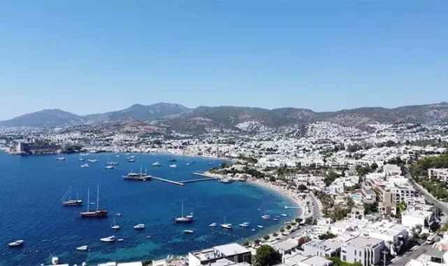 Muğla'ya 4 milyon, Bodrum'a 1 milyon yerli turist akını