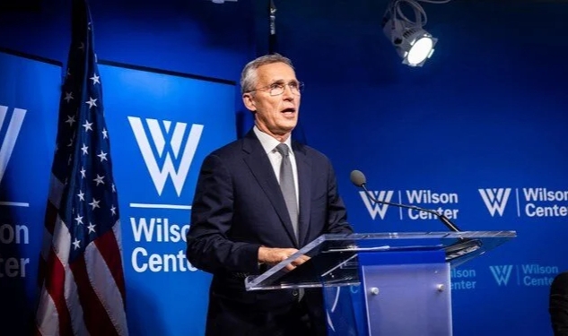 NATO Genel Sekreteri Stoltenberg'den Çin uyarısı