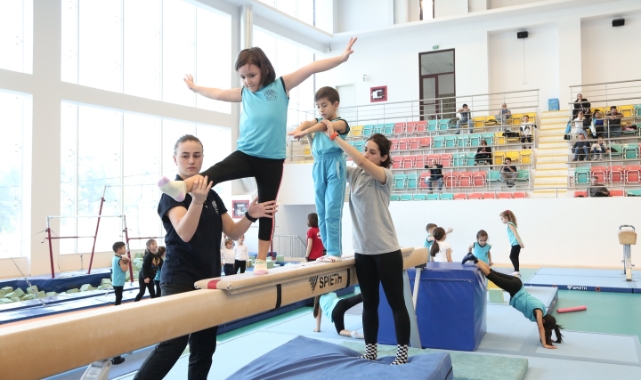 Nilüfer Belediyesi'nin yaz spor okulları başladı
