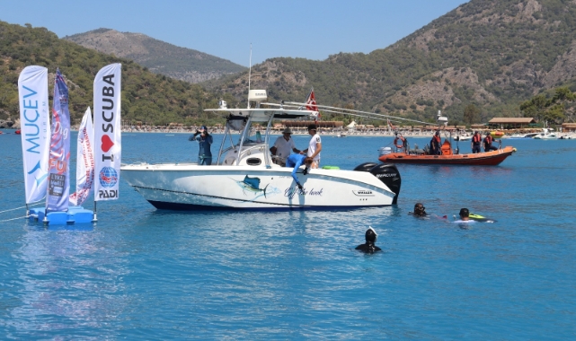 Ölüdeniz, dünya serbest dalış rekortmenlerini ağırlıyor