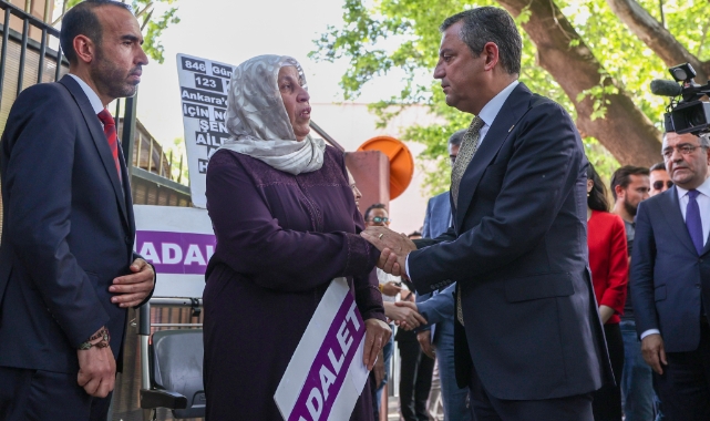 Özgür Özel’den Emine Şenyaşar’a ziyaret