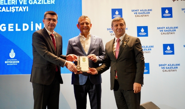 Özgür Özel, Şehit Aileleri ve Gaziler Çalıştayı'na katıldı