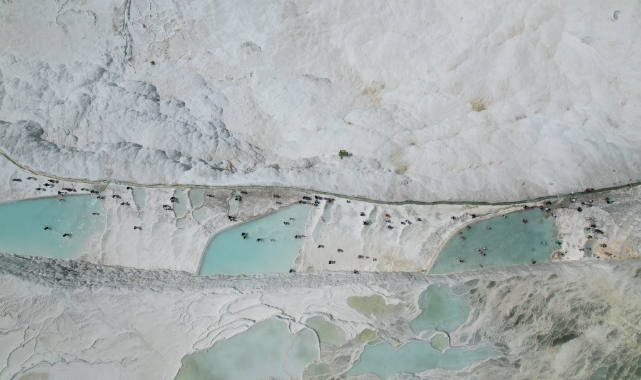 Pamukkale bayramda akına uğradı