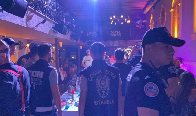 Polisler eğlence mekanlarını denetledi