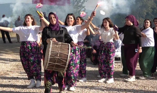 Şalvar Şenliği'nde 'Altın' protestosu!