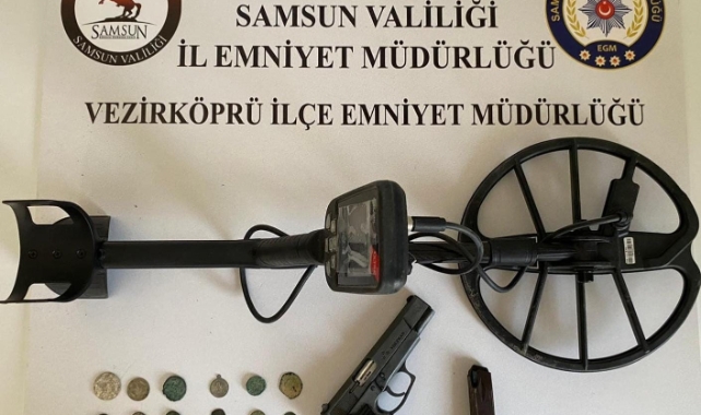 Samsun'da 17 adet sikke ve 5 adet tarihi eser ele geçirildi