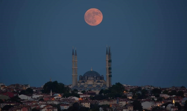 Selimiye Camii'nde görsel şölen!
