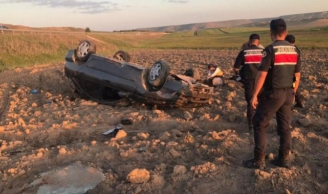 Sivas'ta tarlaya uçan otomobilin sürücüsü hayatını kaybetti