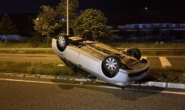 Takla atan otomobilden burnu bile kanamadan çıktı