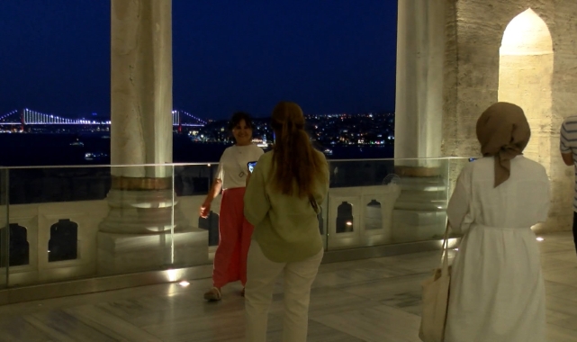 Topkapı Sarayı ilk kez gece ziyaretlerine açıldı