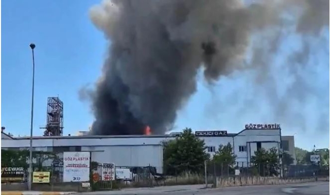 Tuzla'da fabrika yangını!