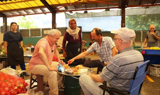 Üretici pazarları hem çiftçiyi hem Nilüferliyi gülümsetiyor