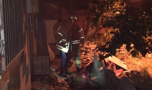 Üsküdar'da gecekondu yangını