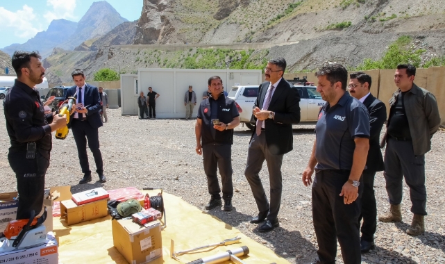 Vali Çelik deprem hazırlık çalışmalarını yerinde inceledi