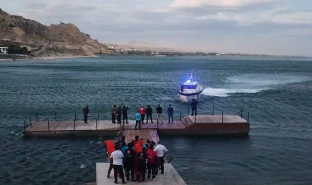 Van Gölü'nde can pazarı!