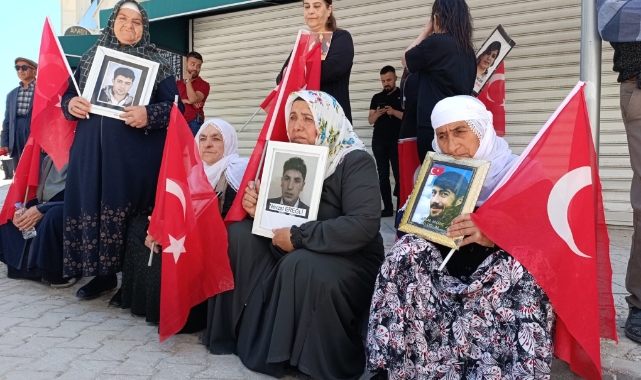 Vanlı ailelerin evlat nöbeti!